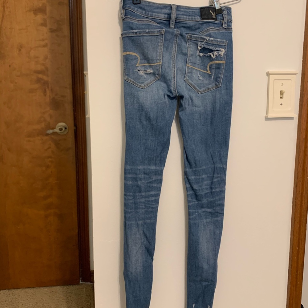 High Rise Ripped Jeans - Picture 5 of 7
